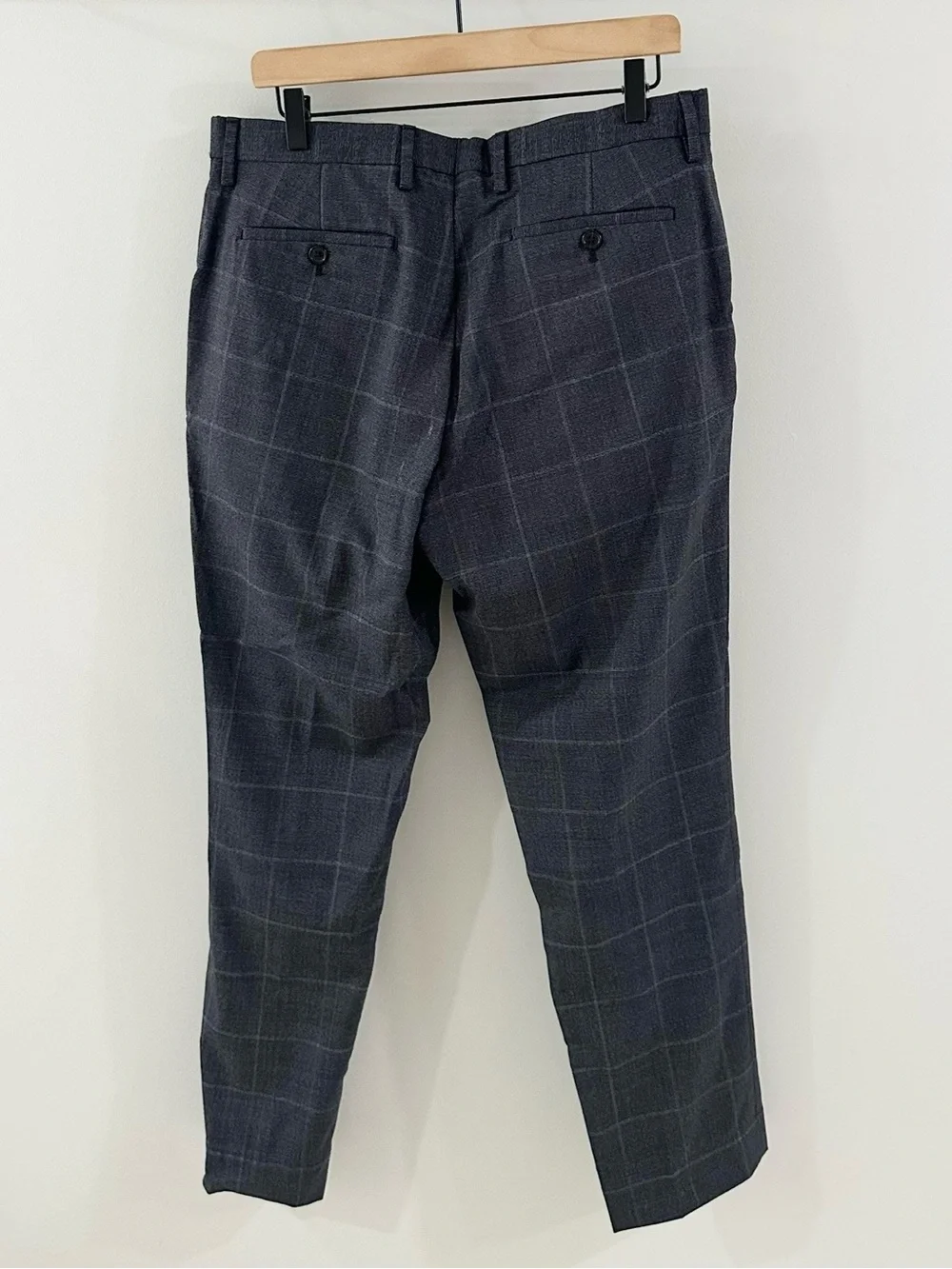 Banana Republic Men’s Slim Fit Dress Pants // Gray Plaid // 33 X 34